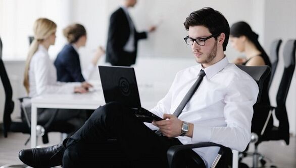 заседналата работа като причина за лумбална остеохондроза